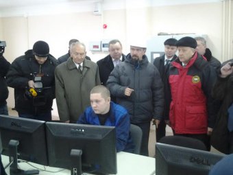 Валерий Радаев открыл цементный завод в Вольске