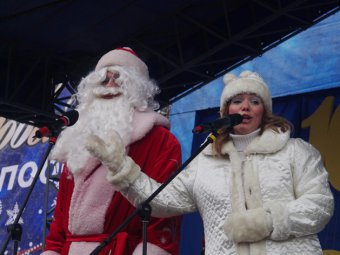 В новогодние праздники на Театральной площади будет дежурить Дед Мороз