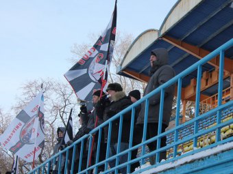 «Универсал» победил «Локомотив» в родных стенах