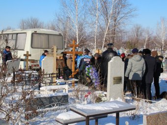 Саратовский правозащитник Михаил Наместников похоронен на старом Елшанском кладбище