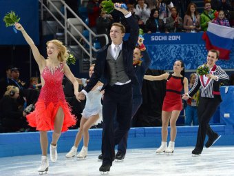 Первое для России золото на Олимпиаде в Сочи завоевали фигуристы