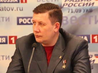Герой России Александр Янклович рассказал журналистам о тяготах службы в Чечне