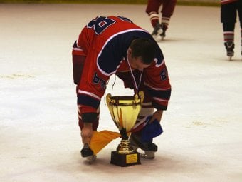 Валерий Радаев не пришел на вручение Кубка губернатора по хоккею