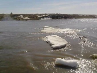 Паводок: В Саратовской области подтоплено уже три моста