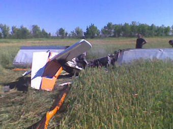 По факту крушения самолета СП-30 и гибели 59-летнего пилота проводится доследственная проверка