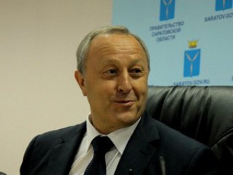 Валерий Радаев предложил лишать госпайка трудоустроенных беженцев с Украины