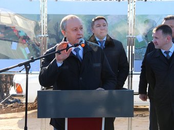 Валерий Радаев пообещал «решить проблему с бездорожьем» в Саратовской области
