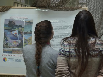 В Боголюбовском училище открылась художественная выставка по итогам летних пленэров