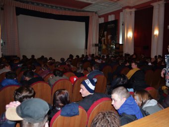 В Саратове состоялась премьера фильма про лидера группы «Гражданская оборона»