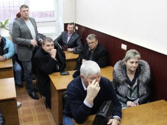 Главы саратовских УК первыми сдали экзамен на получение лицензии