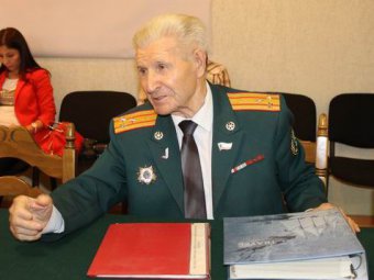 Георгий Фролов получил награду Общественной палаты РФ
