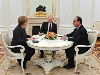 Встреча в Москве: План Олланда и Меркель по Украине дополнят предложениями Путина и Порошенко