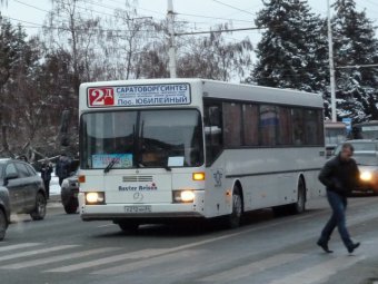 Водителя саратовского автобуса после падения пассажирки проверит прокуратура