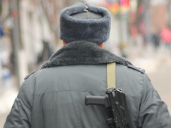 В гостинице «Икс и О» на Астраханской задержали полицейского «под кайфом» и с наркотиками в кармане