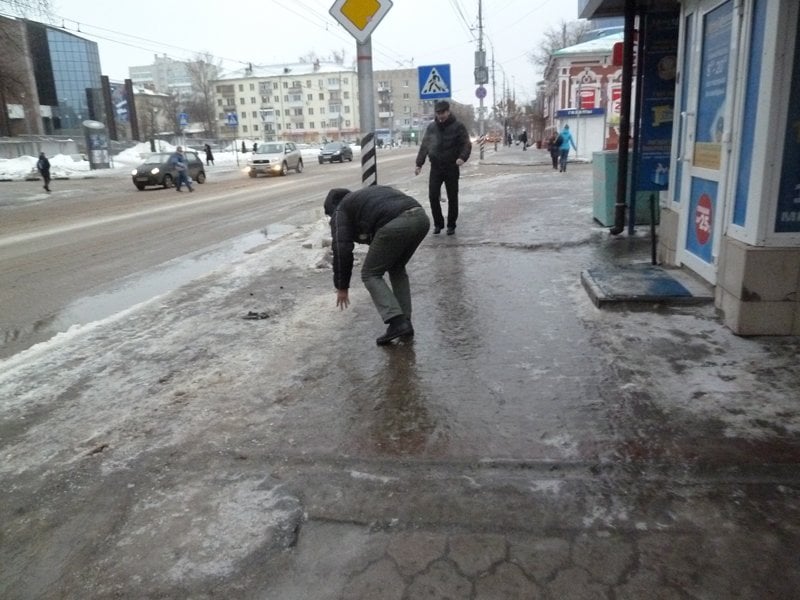 Синоптики предупреждают о гололедице в регионе