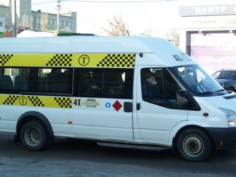 Прокуроры нашли в Саратове микроавтобусы с перегрузкой в десять человек