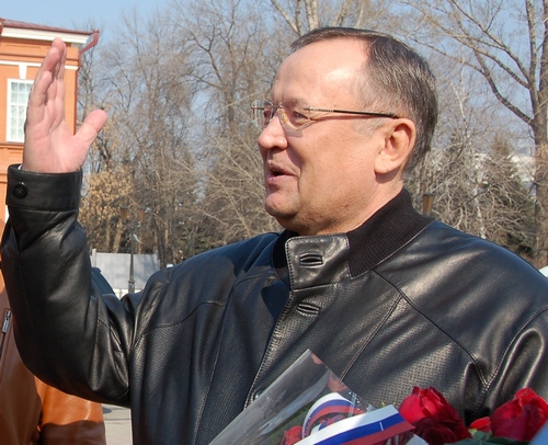 Дмитрий Аяцков не исключает, что будет баллотироваться на пост губернатора или в Государственную думу