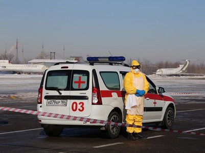 Пассажиру московского рейса в саратовском аэропорту оперативно оказана медицинская помощь