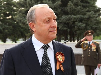 Валерий Радаев по-прежнему находится в нижней части «народного рейтинга» губернаторов