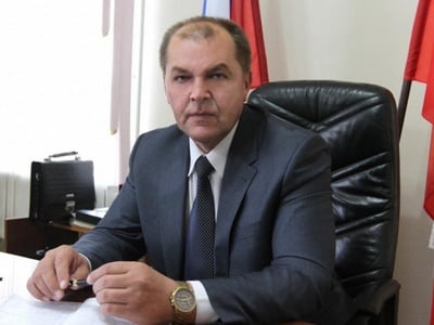 Депутаты утвердили взамен отправившегося в колонию за мошенничество главы администрации нового чиновника