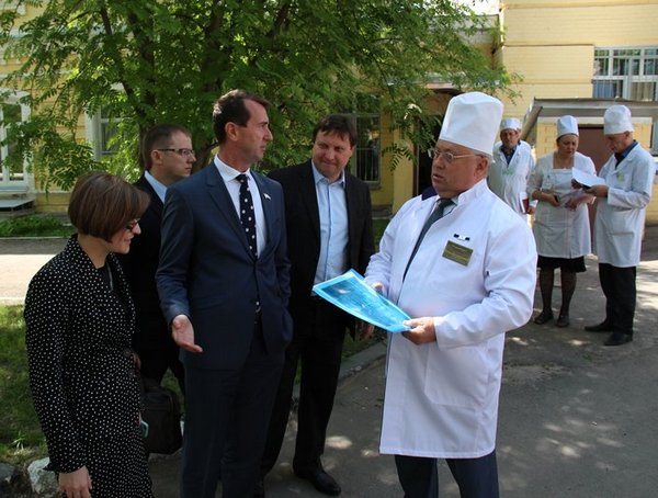 Проверяющим понравилось увиденное в первой горбольнице Саратова
