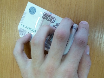 Получивший 500 рублей в качестве взятки инспектор ДПС уволен из полиции