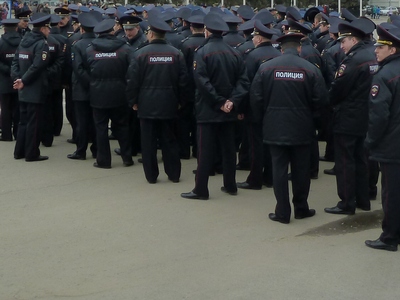 В регионе почти две тысячи полицейских будут следить за школьниками на последних звонках