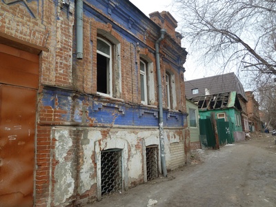 Саратовская область вошла в число семи проблемных регионов по расселению из ветхого жилья