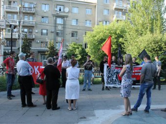 В Саратове оппозиция выступила против «нефтяного государства» и «фрейдистской борьбы с памятниками»