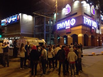 В Саратове из-за угрозы взрыва эвакуированы сотни посетителей «Триумф Молла»