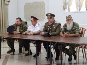 Саратовские казаки обсудили конфликт, произошедший между ними в Новороссии