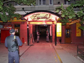 В «Бульваре» задержали банду наркоторговцев, в «Вертикали» - торговавшего «синтетикой» бармена. Фото.
