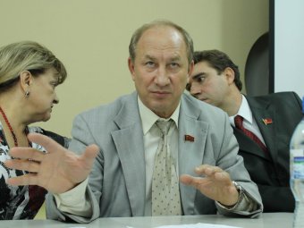 Валерий Рашкин разработал закон о приравнивании МРОТ к прожиточному минимуму