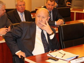 Положение Александра Буренина в «Народном рейтинге» ослабло на фоне «дуэли» с ОНФ