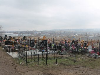 Бойцы ОМОН задержали подозреваемого в убийстве недалеко от энгельсского кладбища