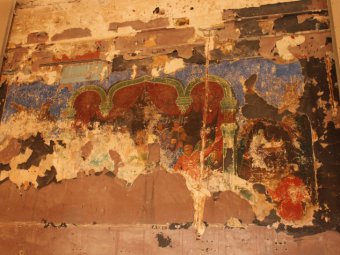 Эксперты рассматривают два варианта восстановления уникальной фрески в старом ТЮЗе