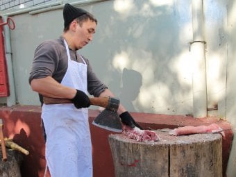 Саратовские мусульмане ищут волонтеров для бесплатной раздачи мяса нуждающимся