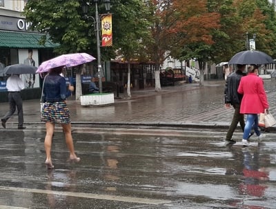 Выходные в Саратове будут теплыми, но дождливыми