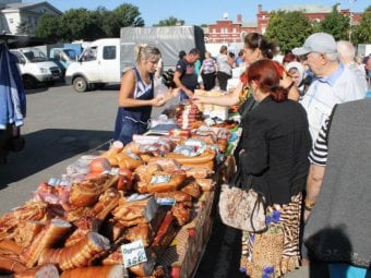 Из-за празднования Дня города на Театральной площади не состоится сельхозярмарка