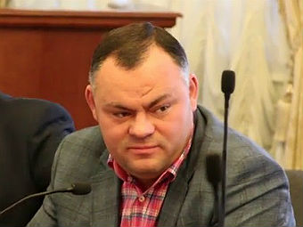Депутат-единоросс сравнил деятельность саентологов во главе с Арсением Яценюком «с воздействием химической гадости»