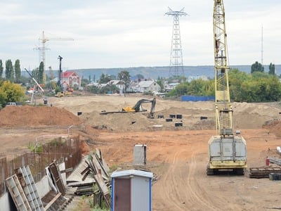 Замминистра опроверг сообщение о забастовке строителей моста в Балакове