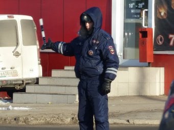 Приставы и сотрудники ГИБДД за время рейда в Энгельсе выявили у водителей четверть миллиона рублей долгов