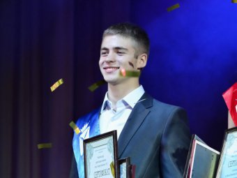 Пугачевец Дмитрий Прядун стал обладателем титула «Мистер Студенчество России»