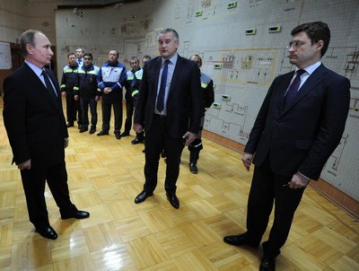 Владимир Путин на запуске первой очереди энергомоста в Крым предупредил о возможных сбоях