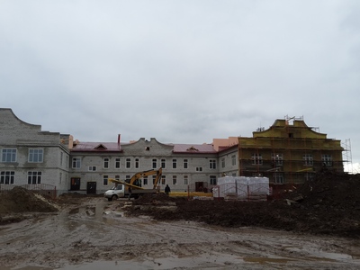 В двух селах Саратовской области обещают достроить школы в 2017 году