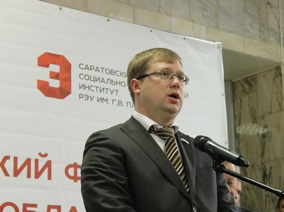 Денис Фадеев на Гражданском форуме заявил о намерении «навести порядок на малой родине»