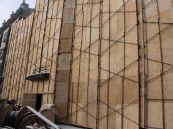 Ремонт здания старого ТЮЗа полностью закончат не раньше лета 2016 года