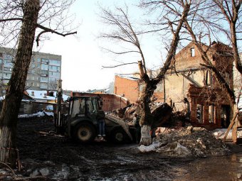 Опубликована программа сноса аварийного жилья, вызвавшая спор между Грищенко и Сараевым