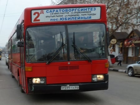 Из саратовских автобусов убрали Wi-Fi-роутеры из-за доступности экстремистских сайтов и порно