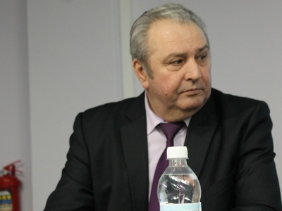 В Балакове с тяжелой формой пневмонии экстренно госпитализирован глава района